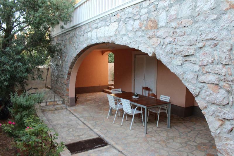 Apartmani Mudronja Murter Esterno foto